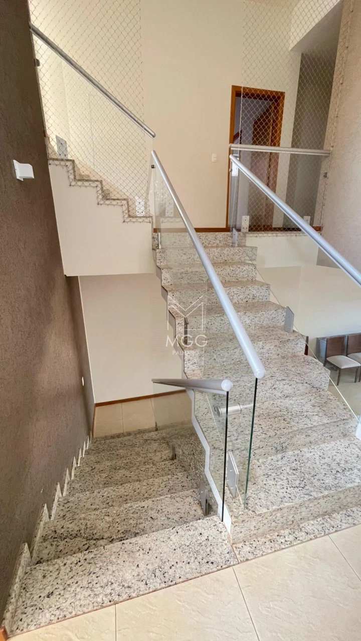 CASA CONDOMÍNIO ROYAL FOREST