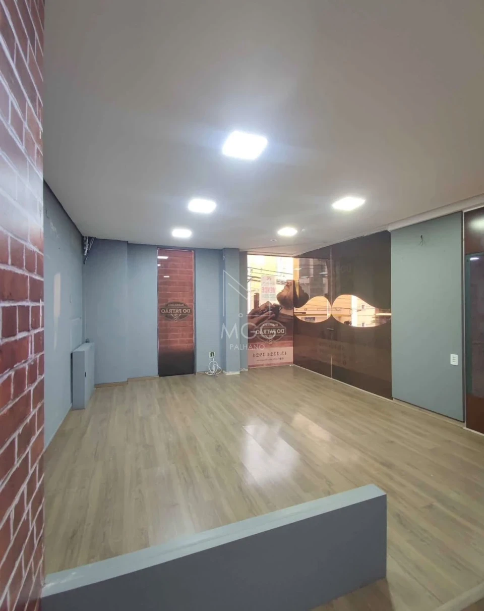SALA COMERCIAL OSCAR FUGANTI