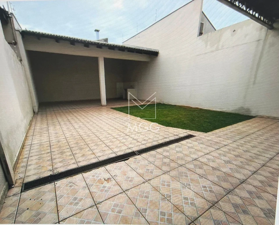 Casa à venda no Jardim Santo Amaro - Cambé