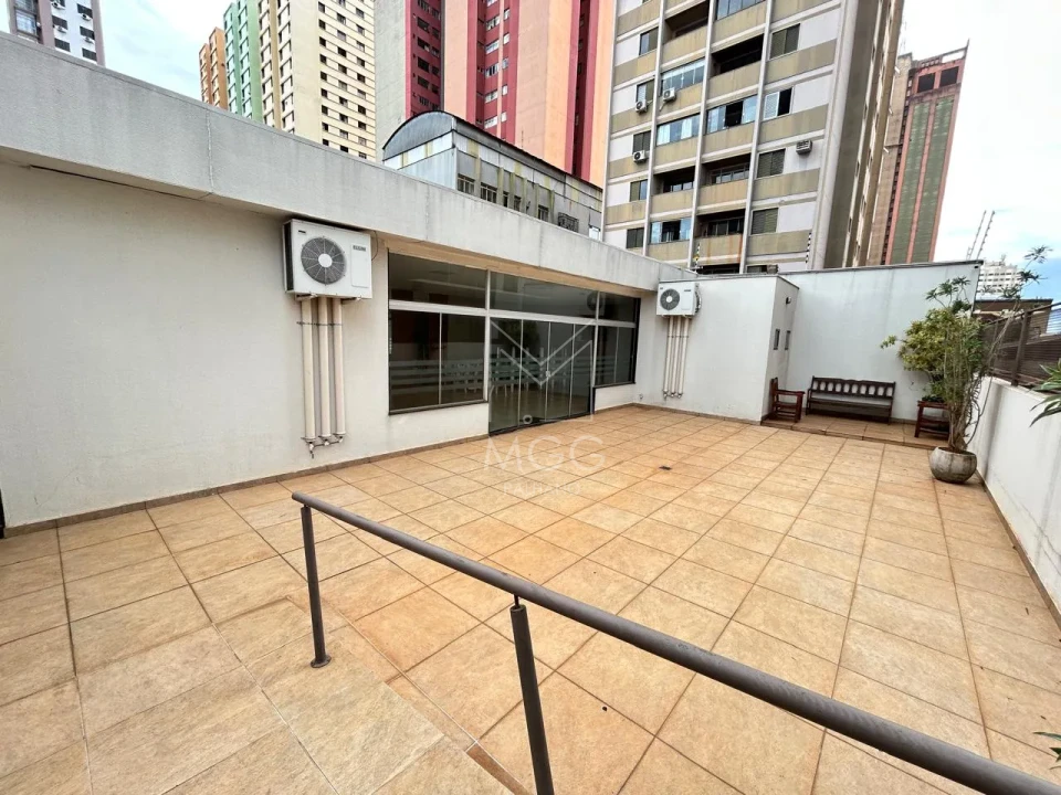 APARTAMENTO EDIFÍCIO CAVIÚNA