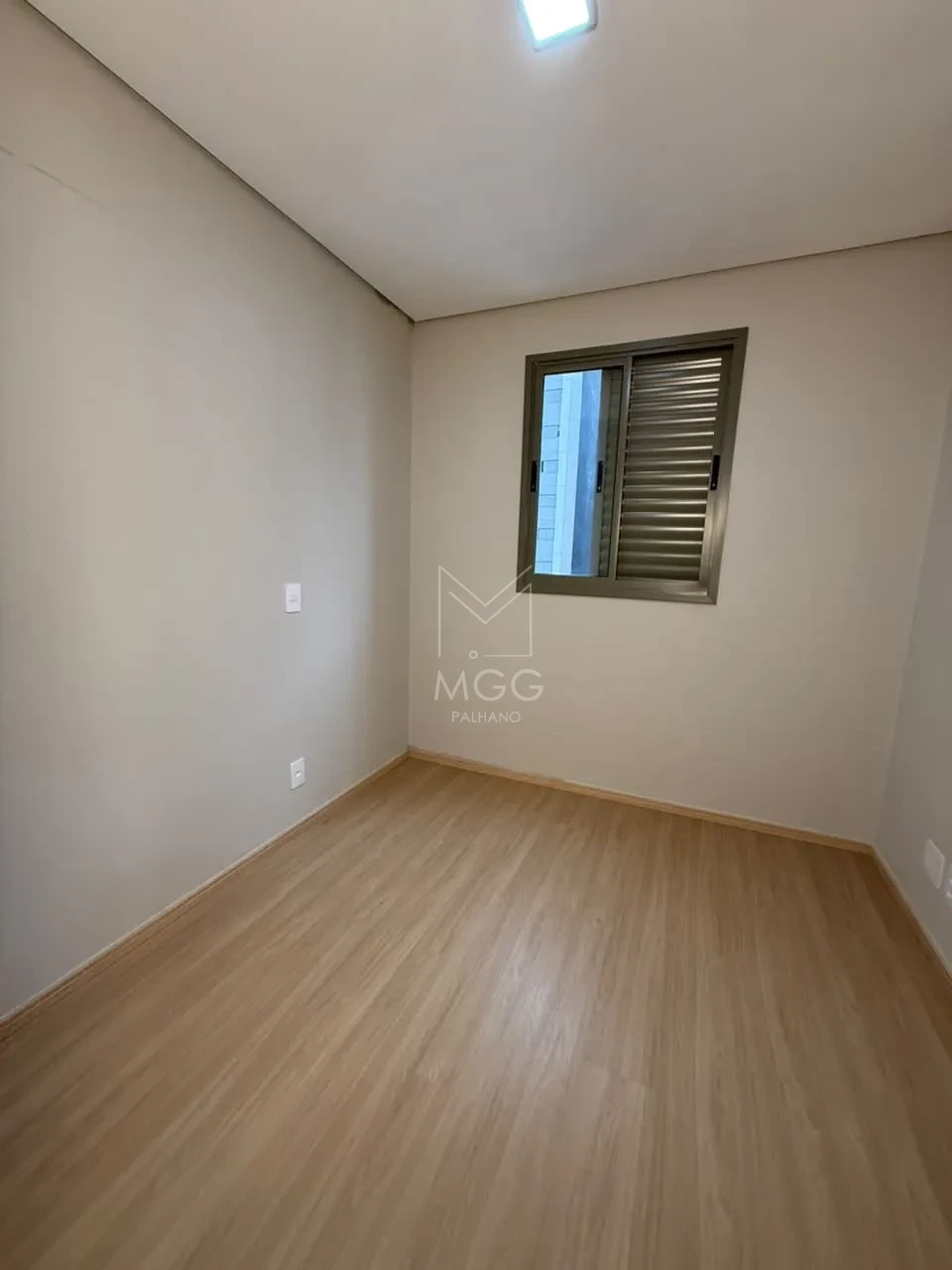 APARTAMENTO EDIFÍCIO TRIBECA