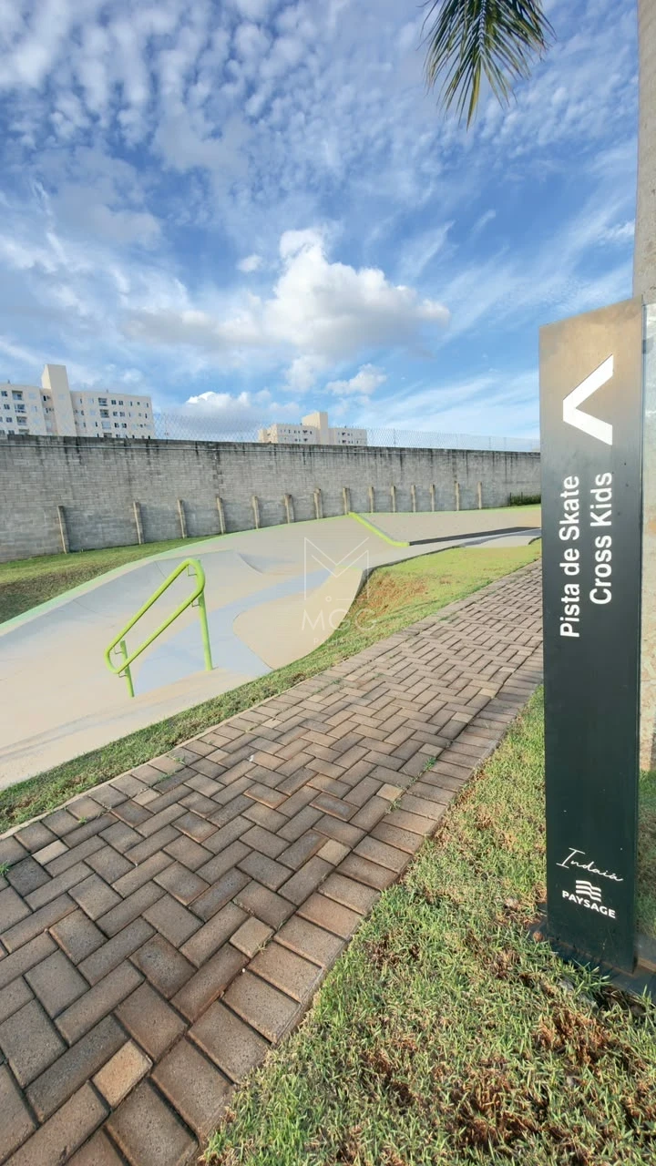 DOIS  TERRENOS VIZINHOS ,COM VISTA FRONTAL  LIVRE À VENDA NO   CONDOMÍNIO PAYSAGE INDAIÁ