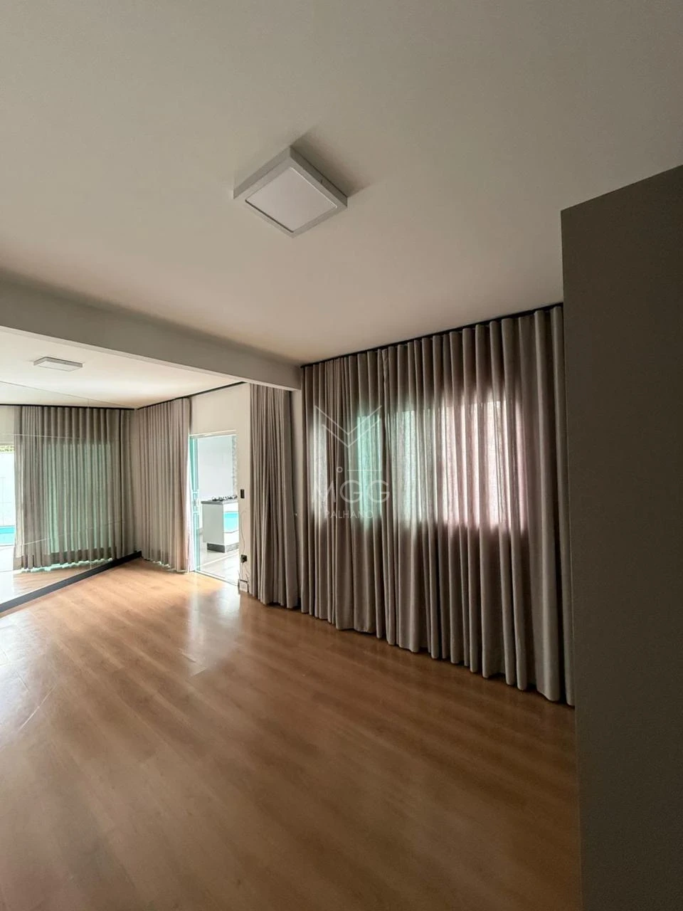 CASA JARDIM ABUSSAFE