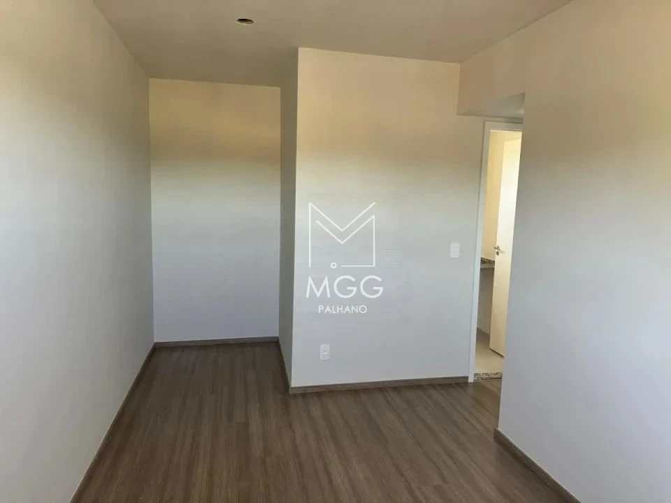 APARTAMENTO EDIFÍCIO CARMEL
