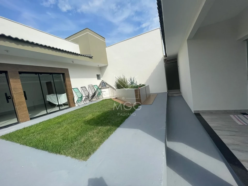 Casa à venda /bairro Brasília. zona leste. Londrina