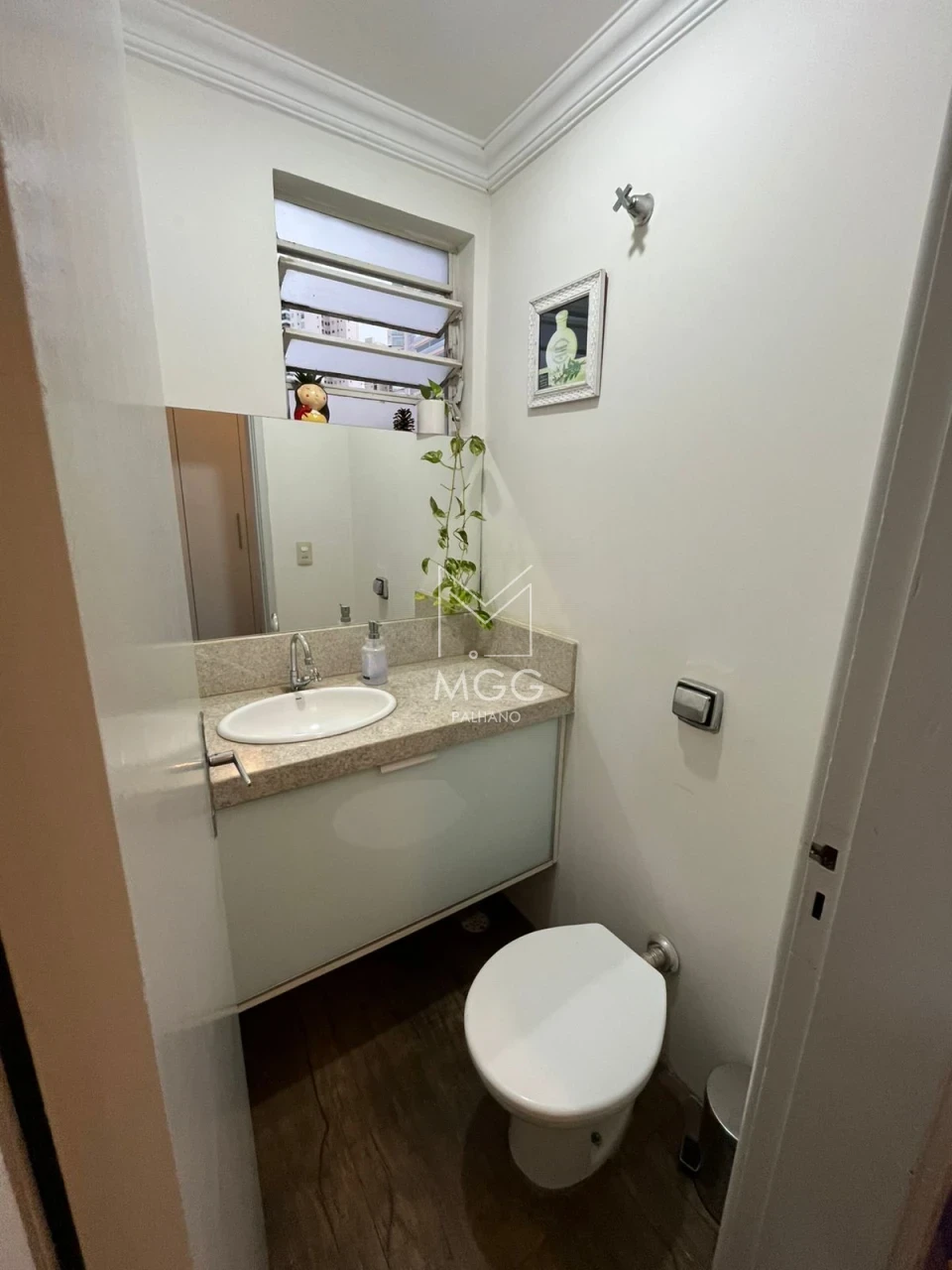 APARTAMENTO RESIDENCIAL DO LAGO 1