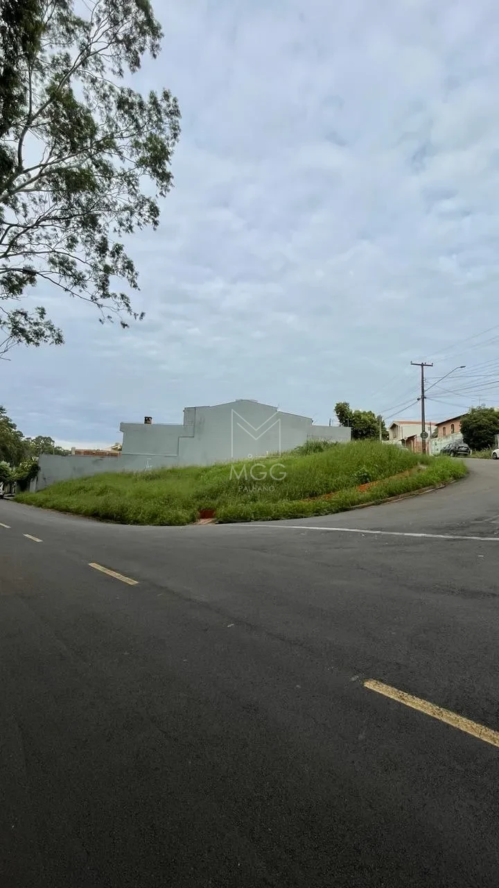 TERRENO PRÓXIMO AV. MARINGÁ