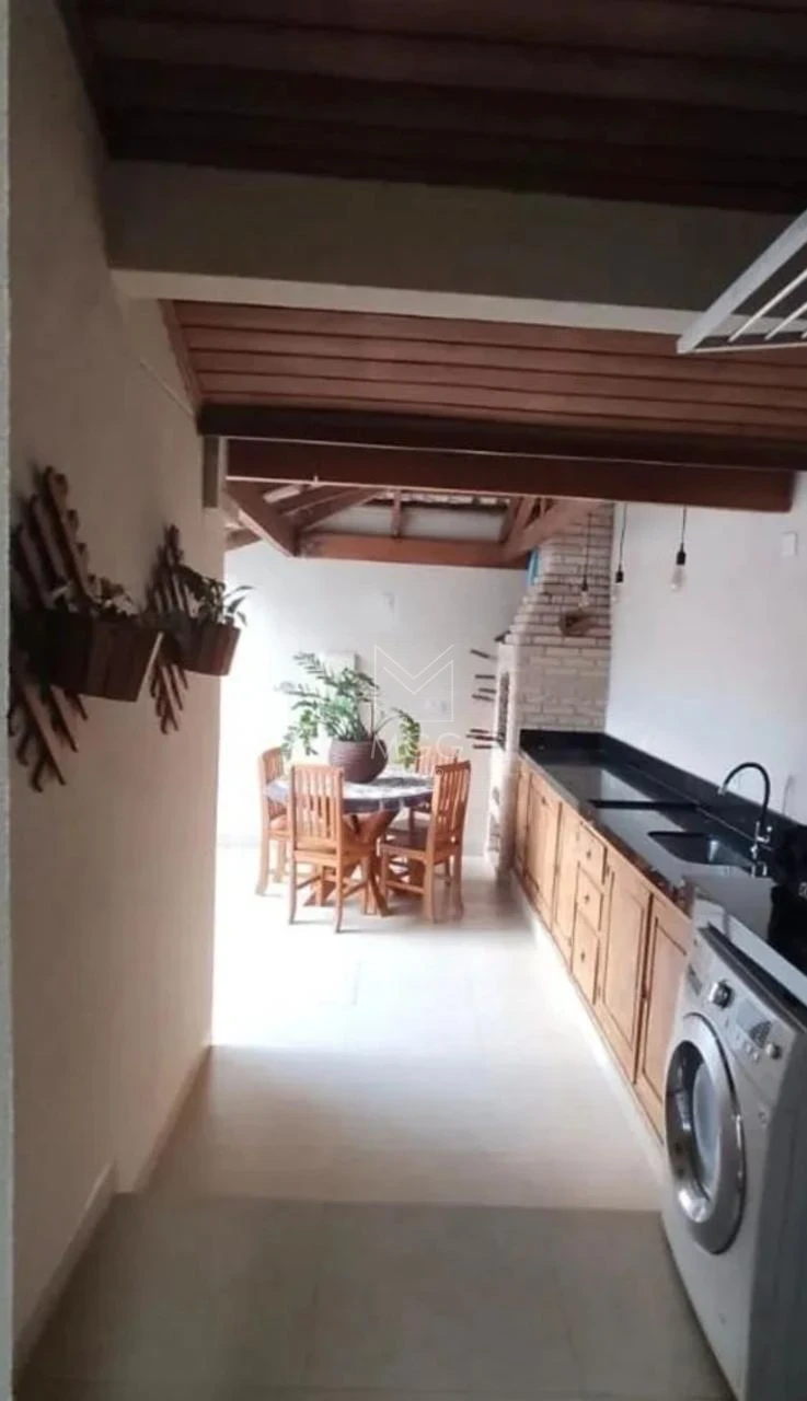 CASA CONDOMÍNIO RESIDENCIAL GRACIOSA