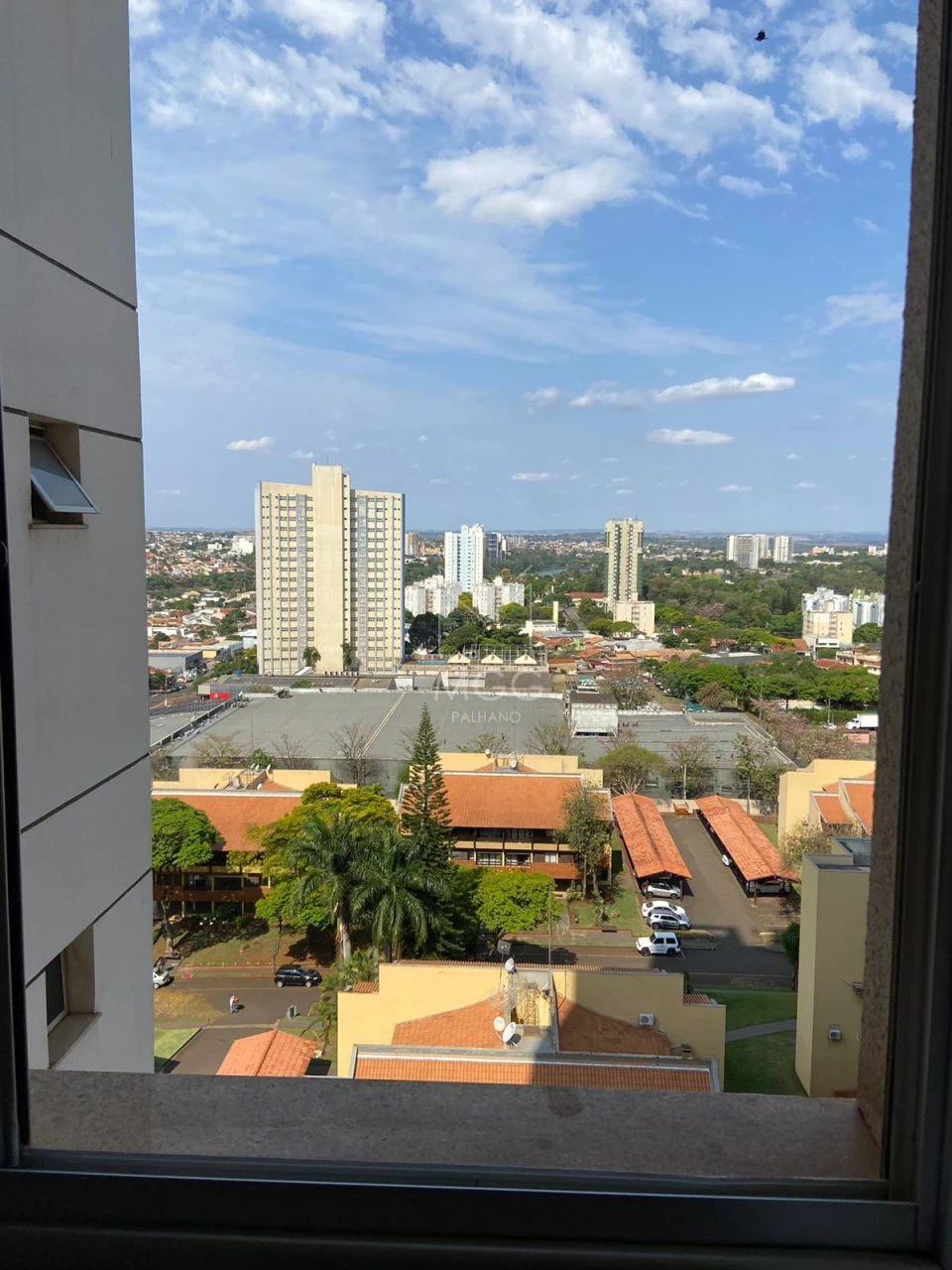 Edifício Poty Lazzarotto