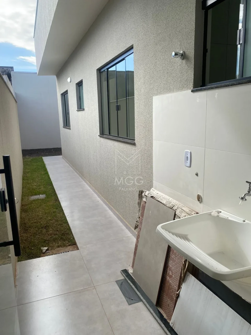 Casa Geminada Jardim dos Estados- Zona Norte