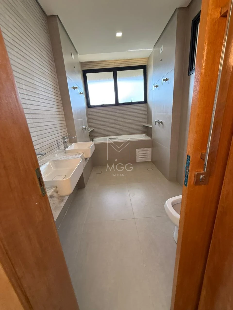 Condomínio Aranguá