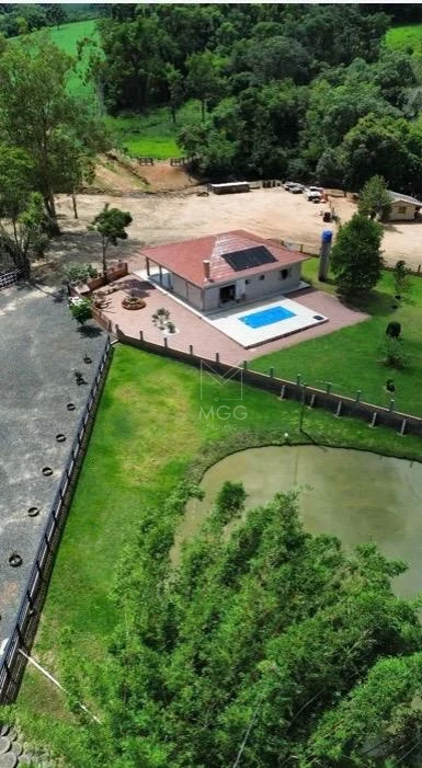 fazenda em Candido de Abreu -PR beira de pista