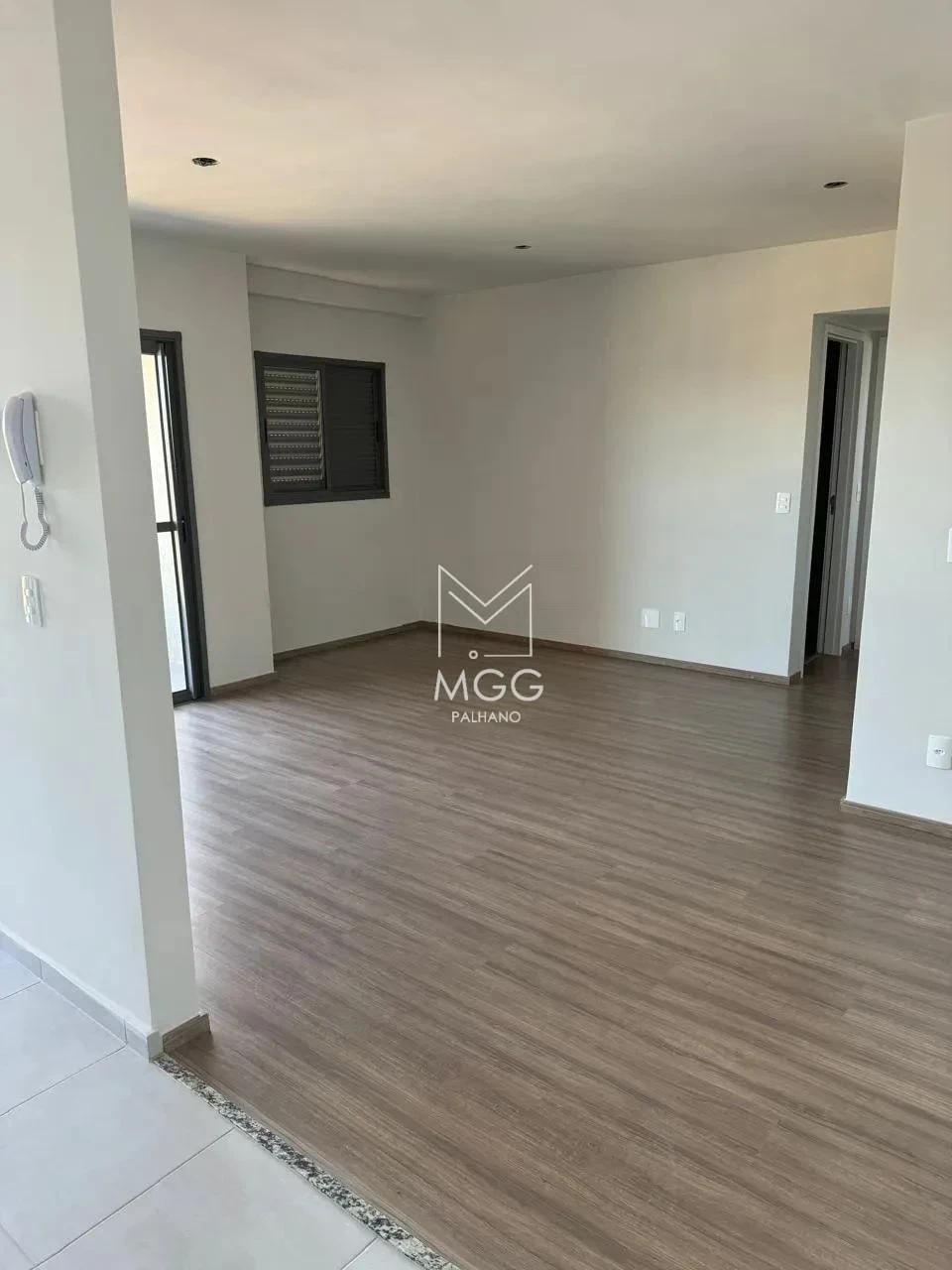 APARTAMENTO EDIFÍCIO CARMEL