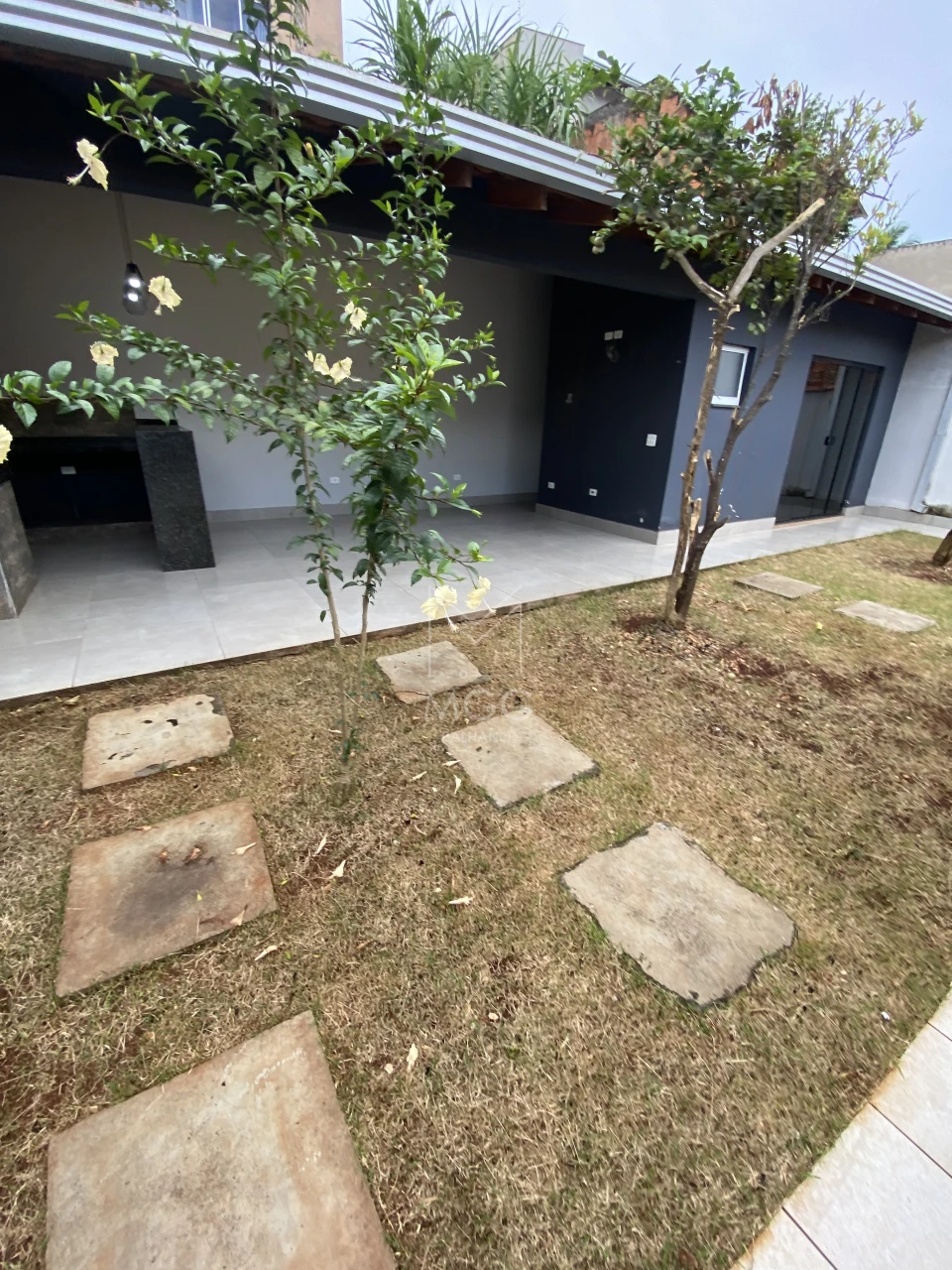CASA JARDIM GUARARAPES