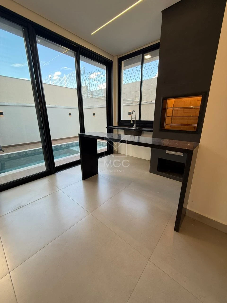 Condomínio Aranguá