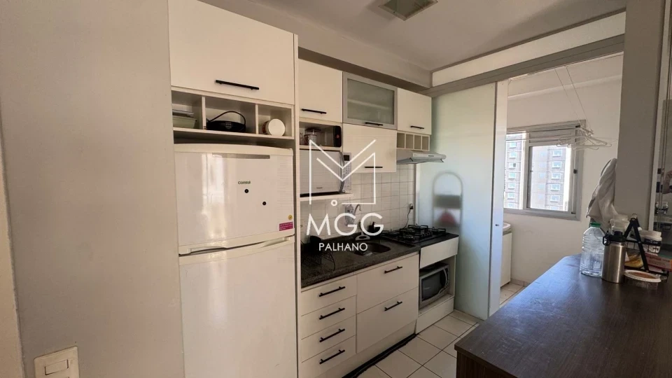 APARTAMENTO EDIFÍCIO PIAZZA DI ROMA