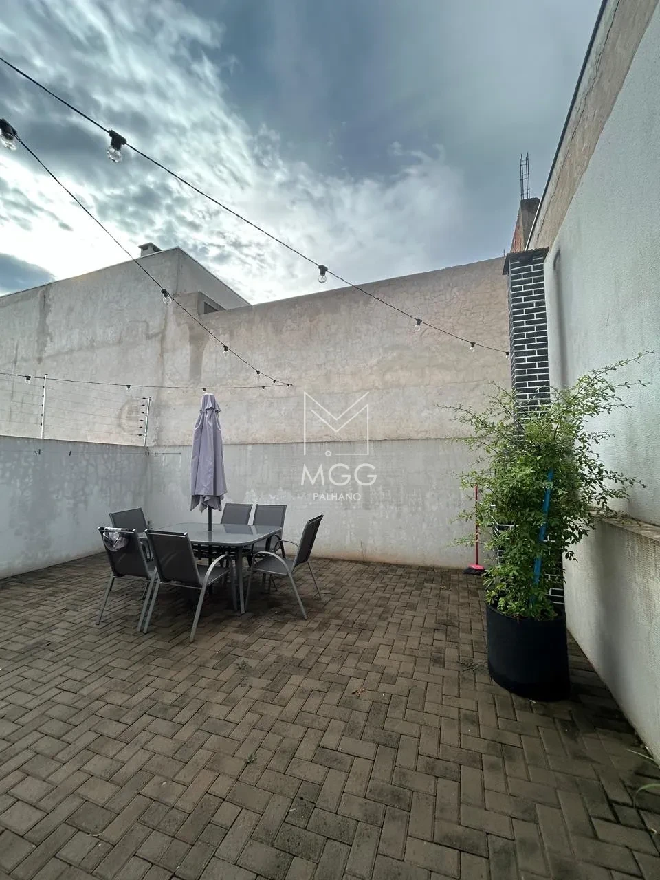 Casa no Residencial Octávio Cesário - Cambé - PR