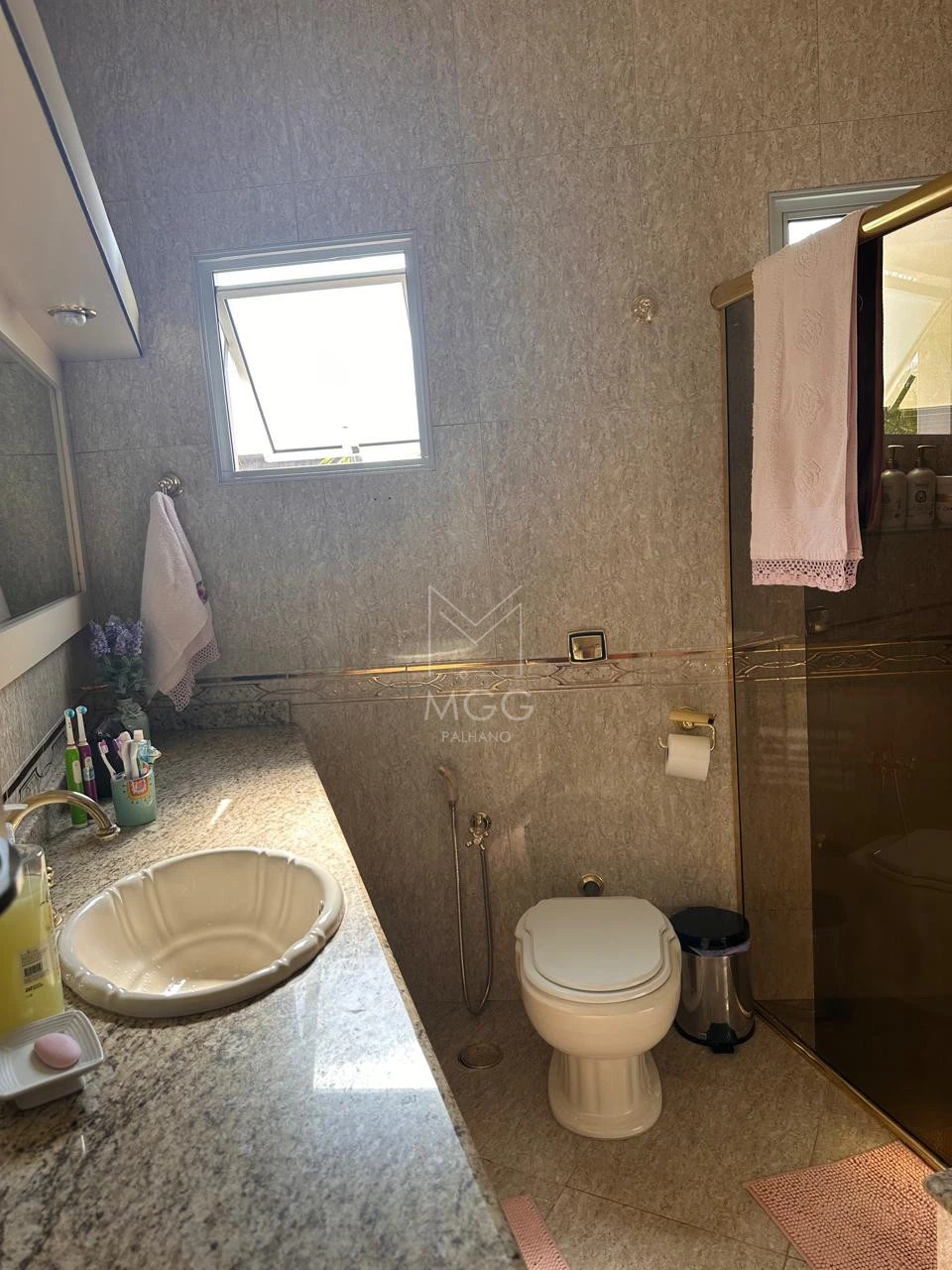 Casa em condomínio Alphaville Jacarandás