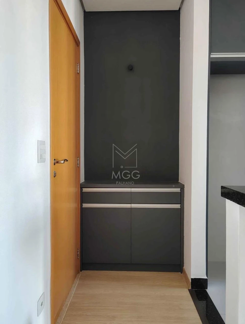 APARTAMENTO CONDOMÍNIO MAX LIVING