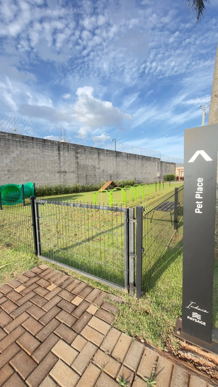 DOIS  TERRENOS VIZINHOS ,COM VISTA FRONTAL  LIVRE À VENDA NO   CONDOMÍNIO PAYSAGE INDAIÁ