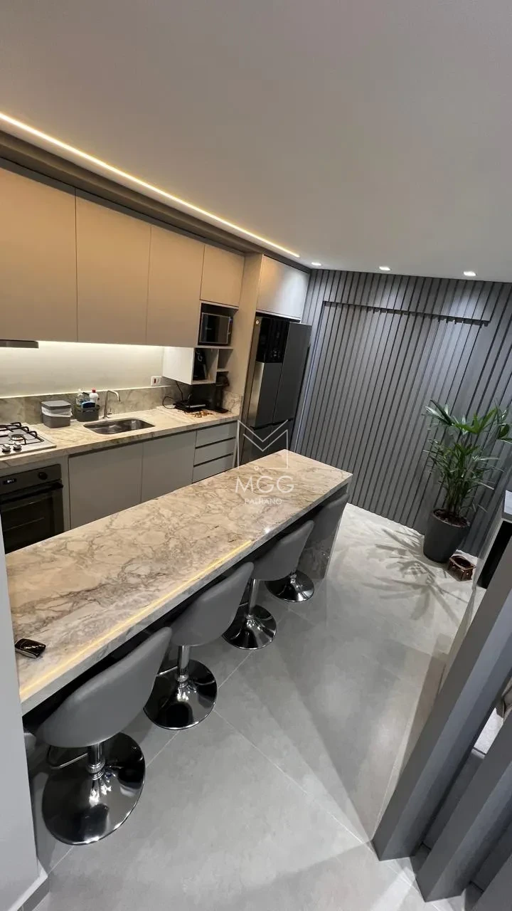 APARTAMENTO EDIFÍCIO JARDIM DE ESTER
