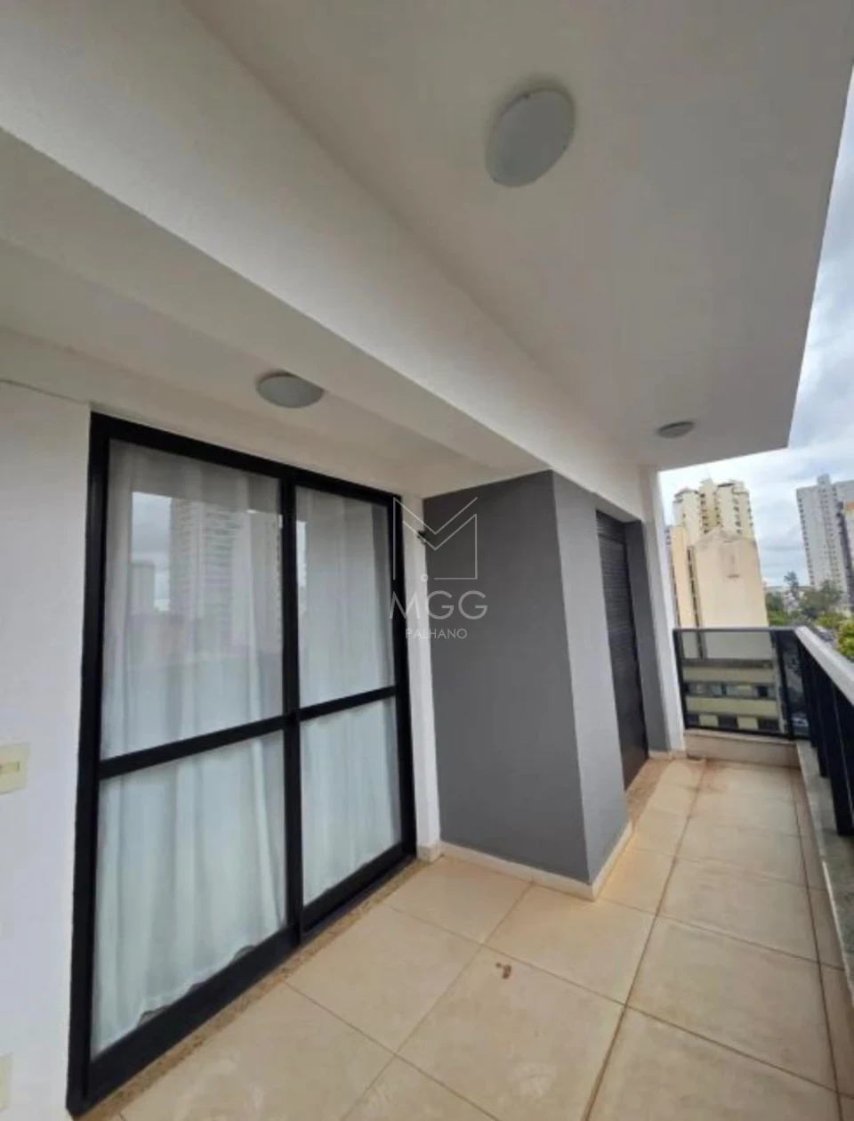 EDIFÍCIO PRIME PARANAGUÁ