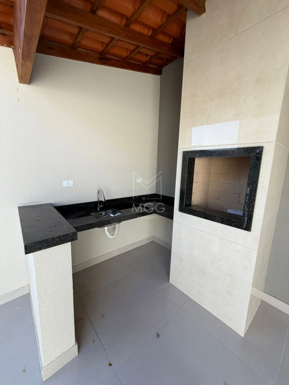 CASA GEMINADA RESIDENCIAL MARIETA