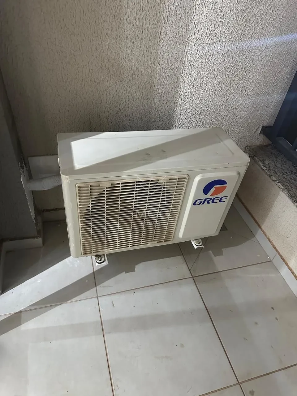APARTAMENTO EDIFÍCIO CARMEL