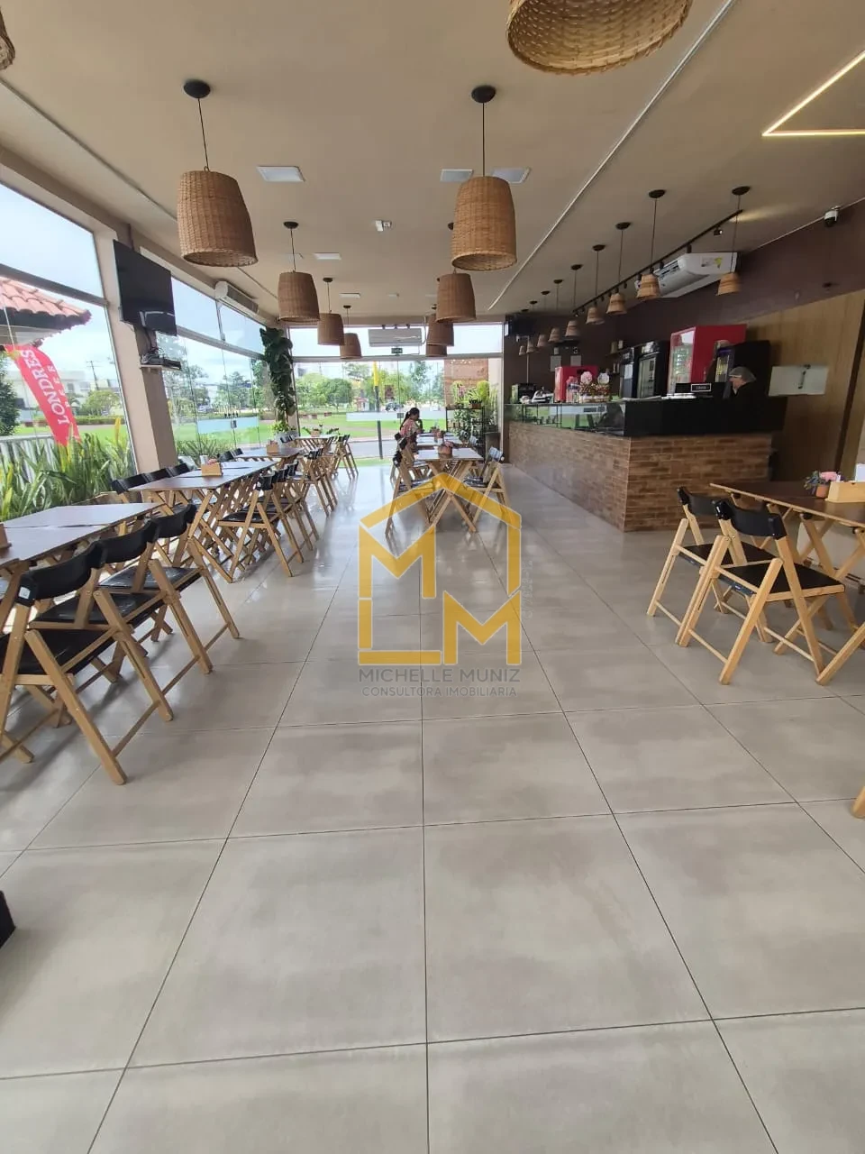 Imagens do imóveis Cidade Jardim 2  com 4 suítes , piscina  e mobiliada