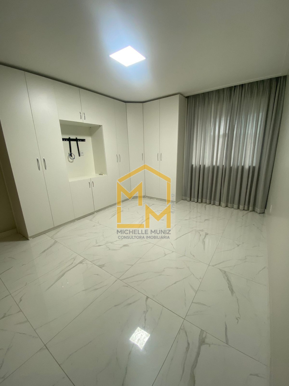Imagens do imóveis CASA EM CONDOMÍNIO PARA LOCAÇÃO JARDIM DE MARSELHA MARITUBA