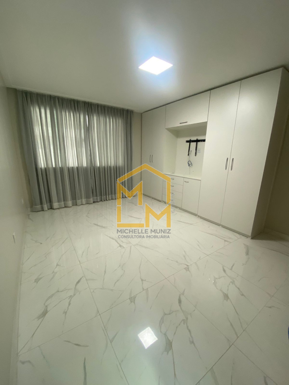 Imagens do imóveis CASA EM CONDOMÍNIO PARA LOCAÇÃO JARDIM DE MARSELHA MARITUBA