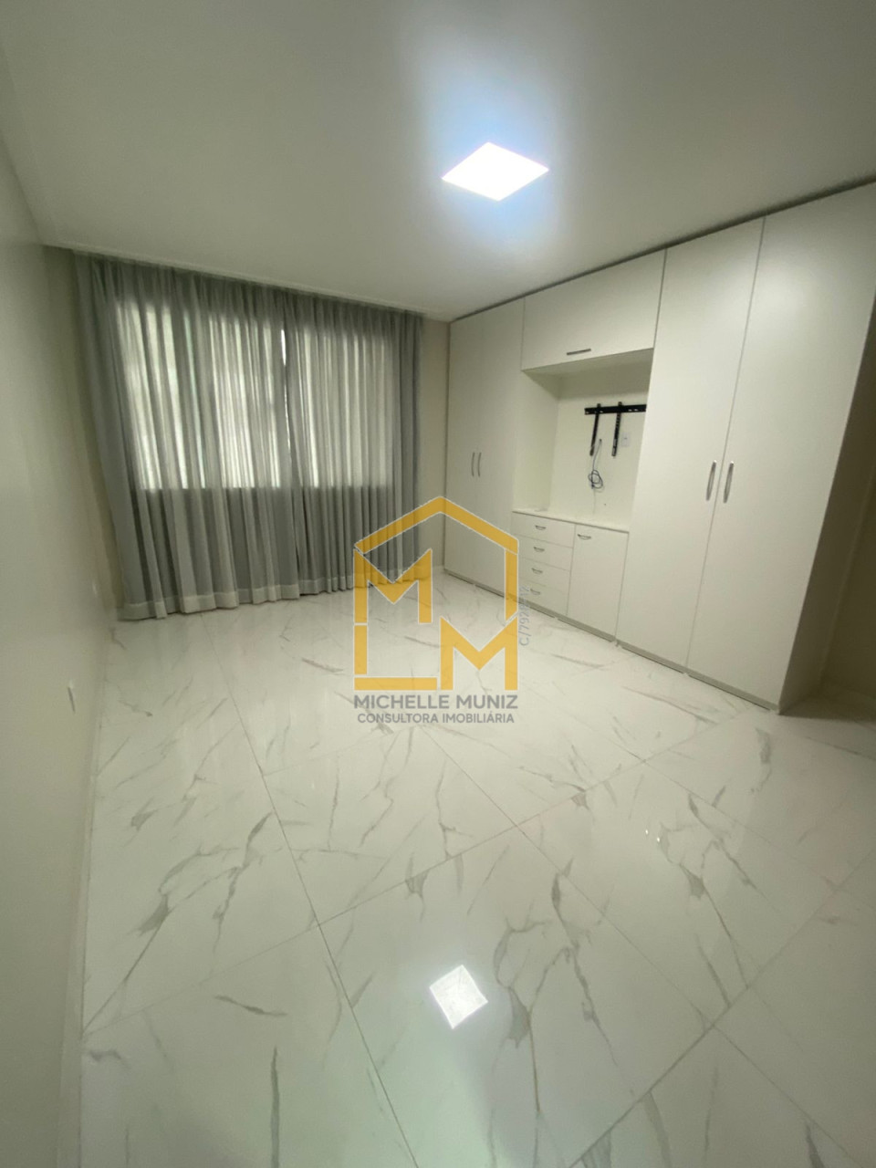 Imagens do imóveis CASA EM CONDOMÍNIO PARA LOCAÇÃO JARDIM DE MARSELHA MARITUBA