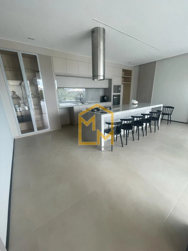 Imagens do imóveis CASA, 4 SUÍTES, JARDINS COIMBRA - MARITUBA