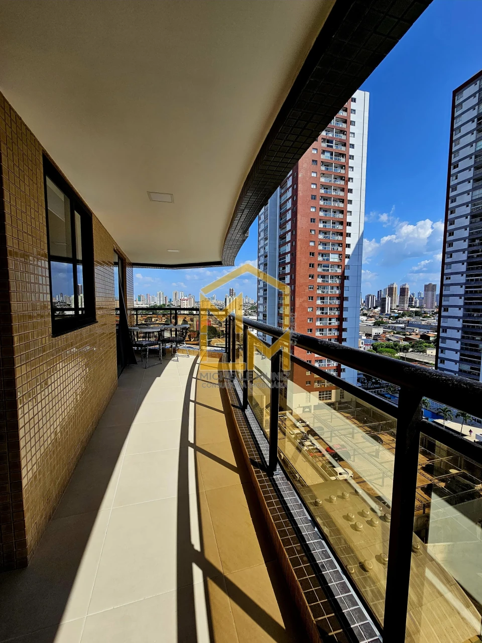 Imagens do imóveis APARTAMENTO, 3 QUARTOS, EDIFÍCIO LAGO DI GARDA, UMARIZAL - BELÉM