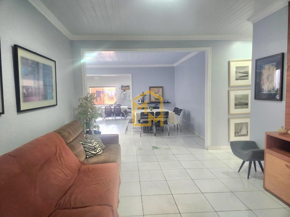 Imagens do imóveis CASA 3 QUARTOS NO MEDICi, AREA GOURMET, TRANQUILIDADE, BELEM