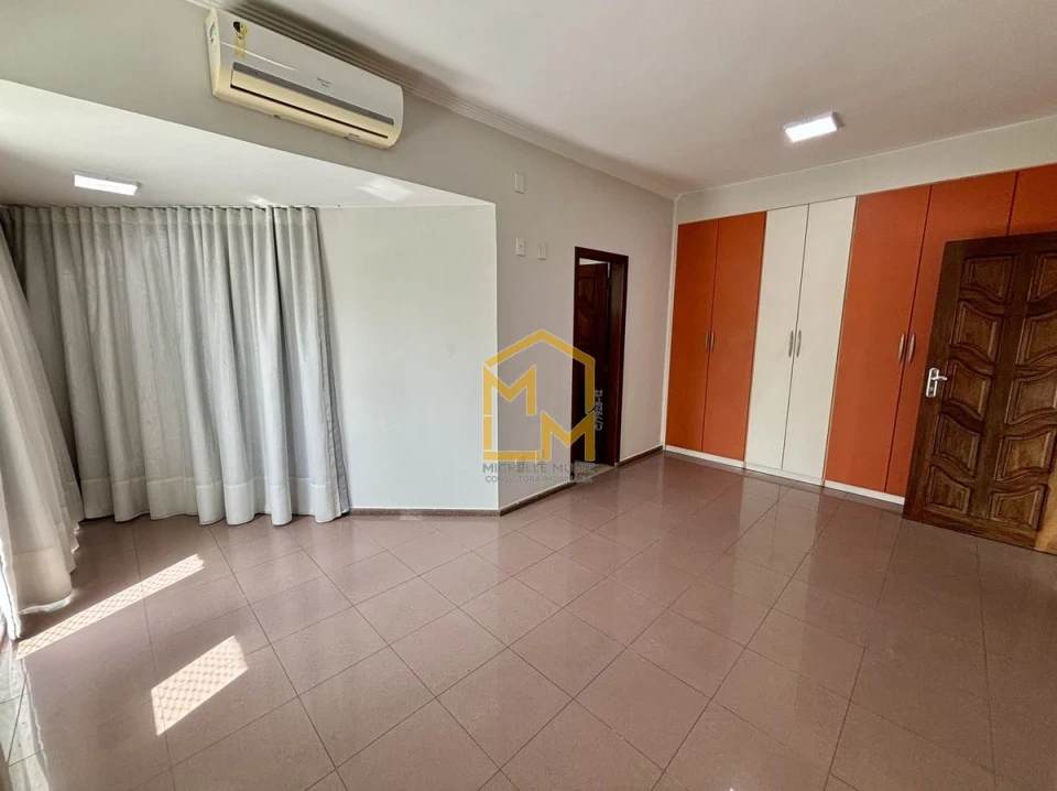 Imagens do imóveis Greenville 1 Casa com piscina e 4 suítes