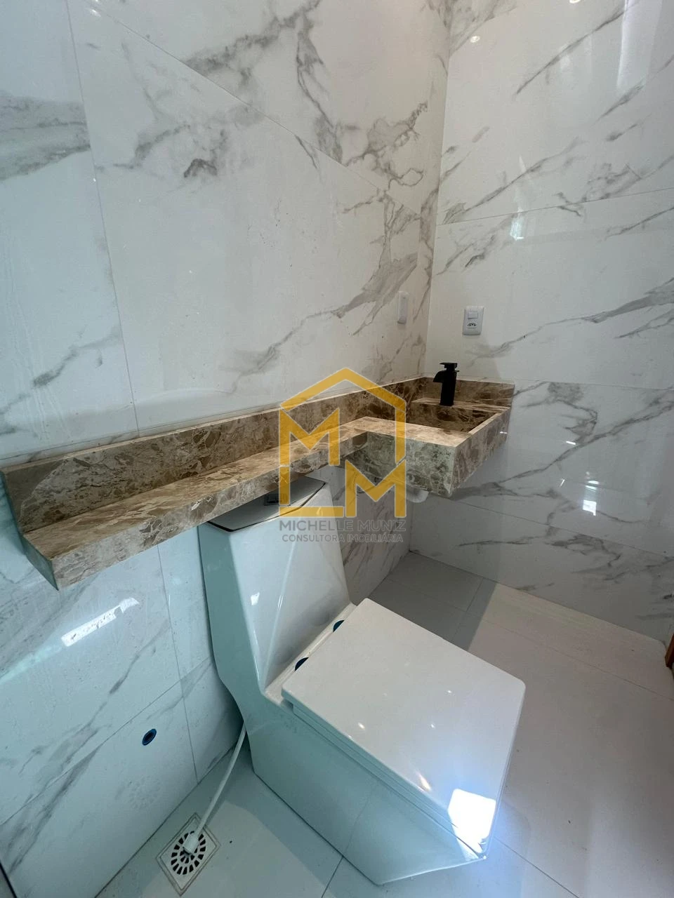 Imagens do imóveis CASA, 3 QUARTOS, CONDOMÍNIO PORTO MARINA - ANANINDEUA