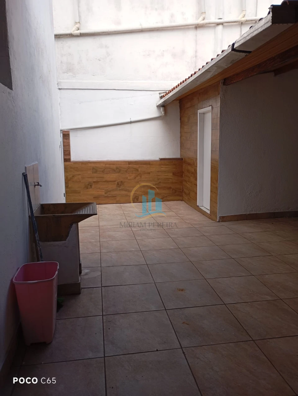 Imagens do imóveis Comercial Para Alugar Ponto Comercial Ubatuba