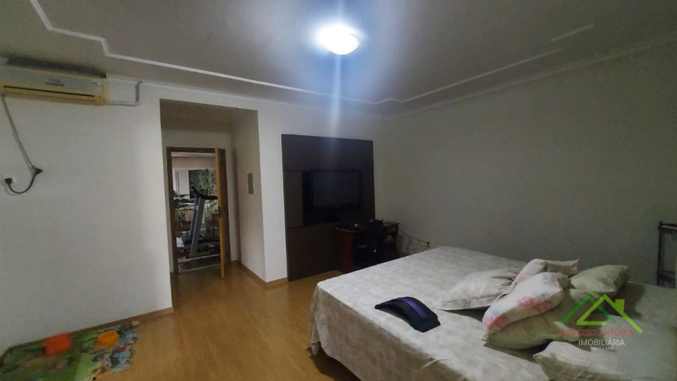 Casa com 2 suíte, uma com closet Imagens do imóveis Casa com 2 suíte, uma com closet