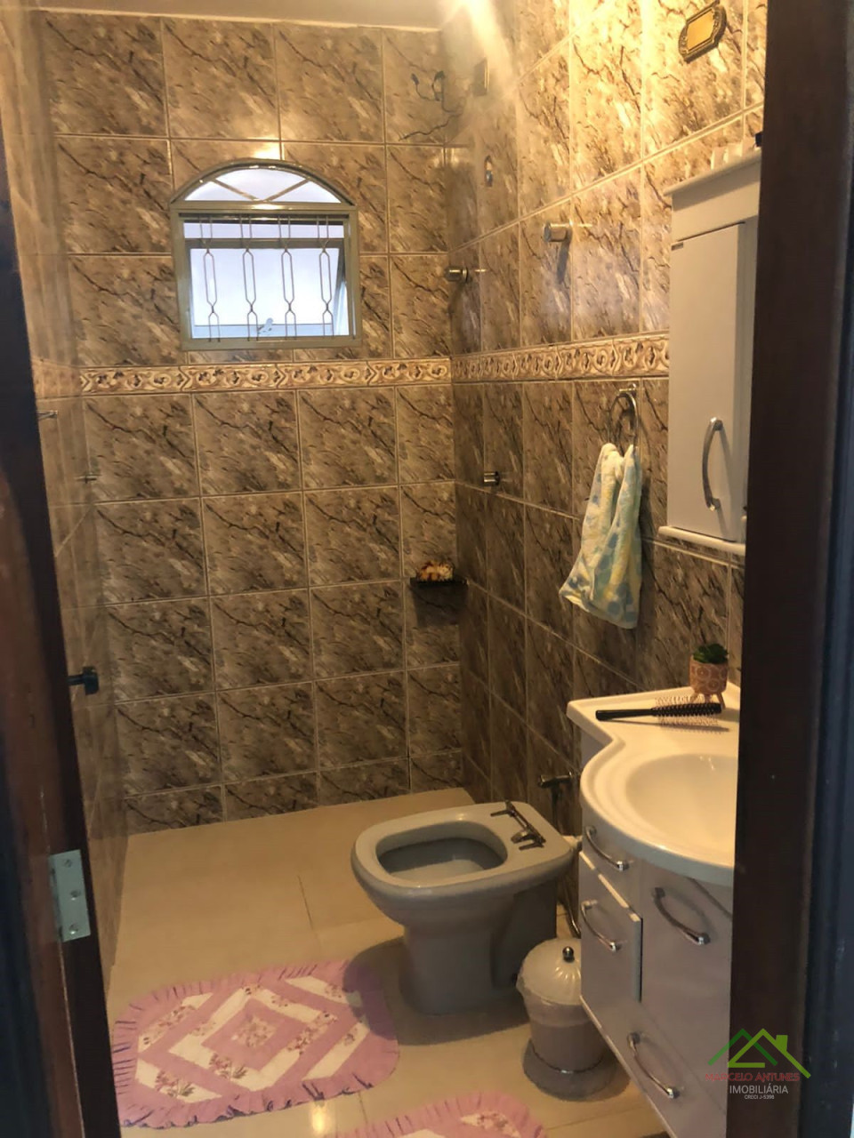 Casa c/ piscina 3 quartos uma suíte em Cambé Imagens do imóveis Casa c/ piscina 3 quartos uma suíte em Cambé
