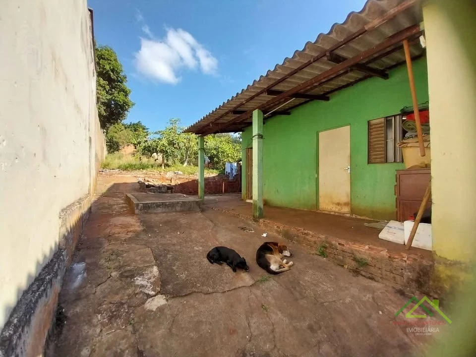 Imagens do imóveis Propriedade com 746m² de terreno e 3 casas na Villa Mesquita em Cambé/PR.