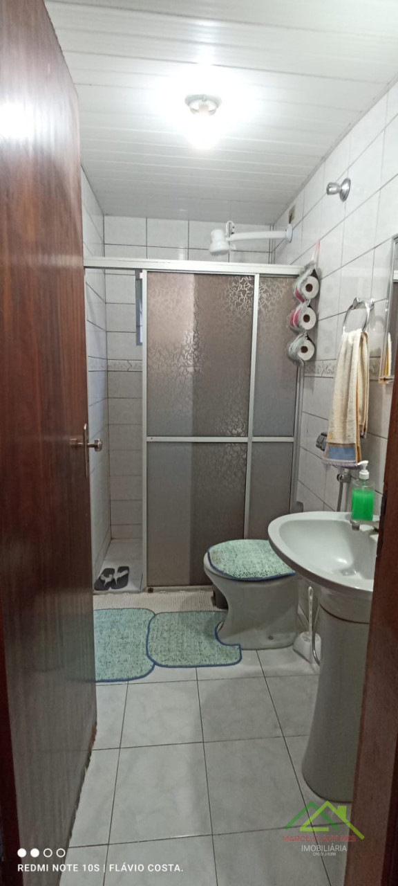 Casa com 4 quartos e 2 suítes Imagens do imóveis Casa com 4 quartos e 2 suítes