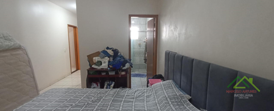Casa com 3 quartos e 1 suíte e piscina em Cambé/PR Imagens do imóveis Casa com 3 quartos e 1 suíte e piscina em Cambé/PR