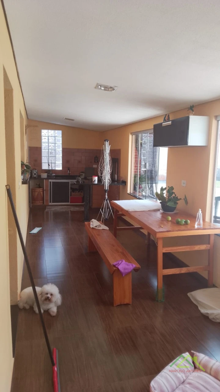 Imagens do imóveis Casa com 3 quartos e 1 suíte em Arapongas