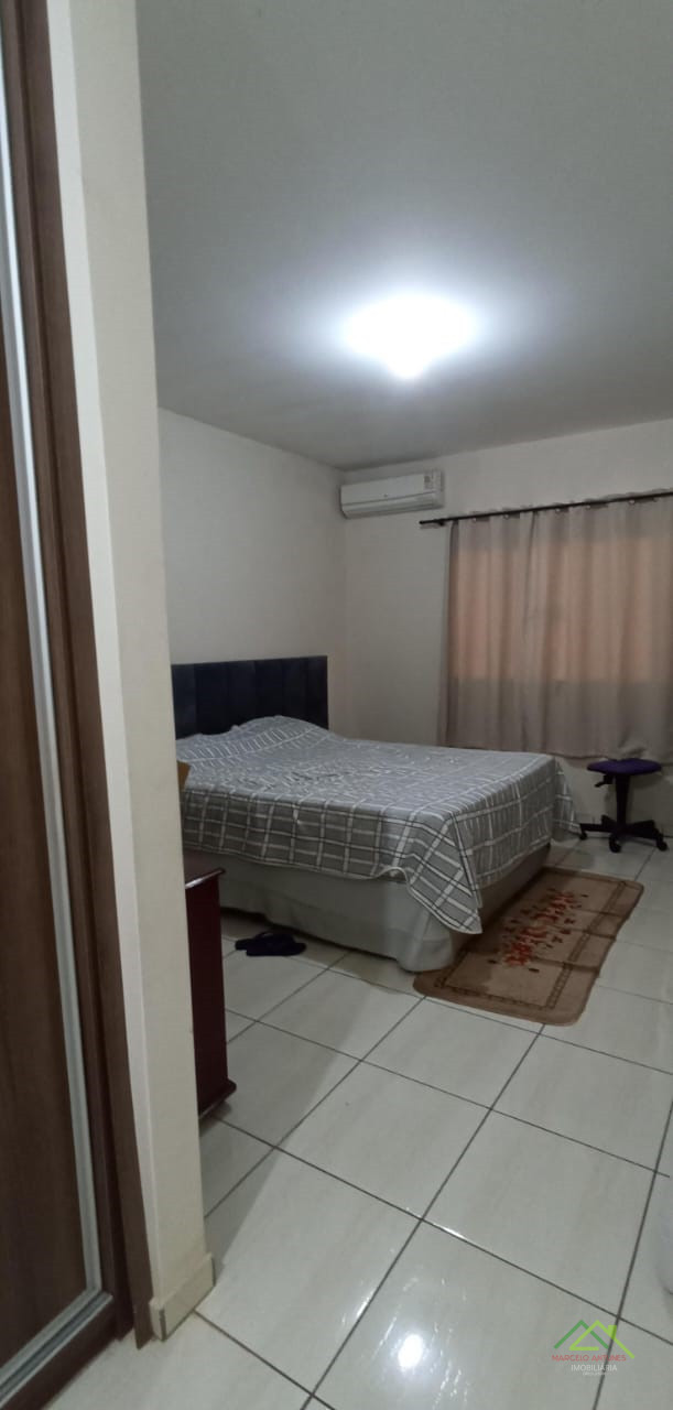 Casa com 3 quartos e 1 suíte e piscina em Cambé/PR Imagens do imóveis Casa com 3 quartos e 1 suíte e piscina em Cambé/PR