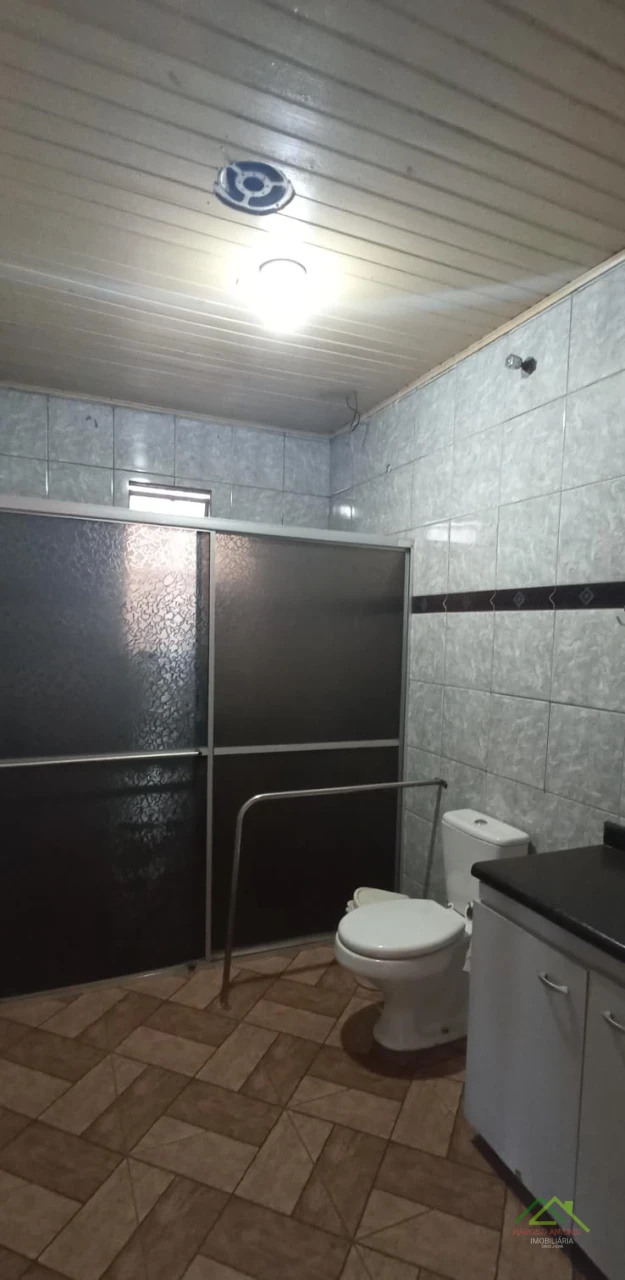 Imagens do imóveis Casa com 3 quartos e edícula nos fundos em Cambé
