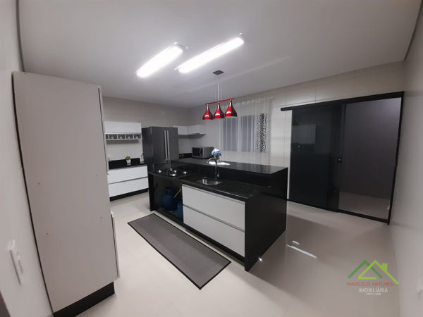 Sobrado com 3 quartos e suíte no Jardim Imperatriz em Cambé/PR Imagens do imóveis Sobrado com 3 quartos e suíte no Jardim Imperatriz em Cambé/PR