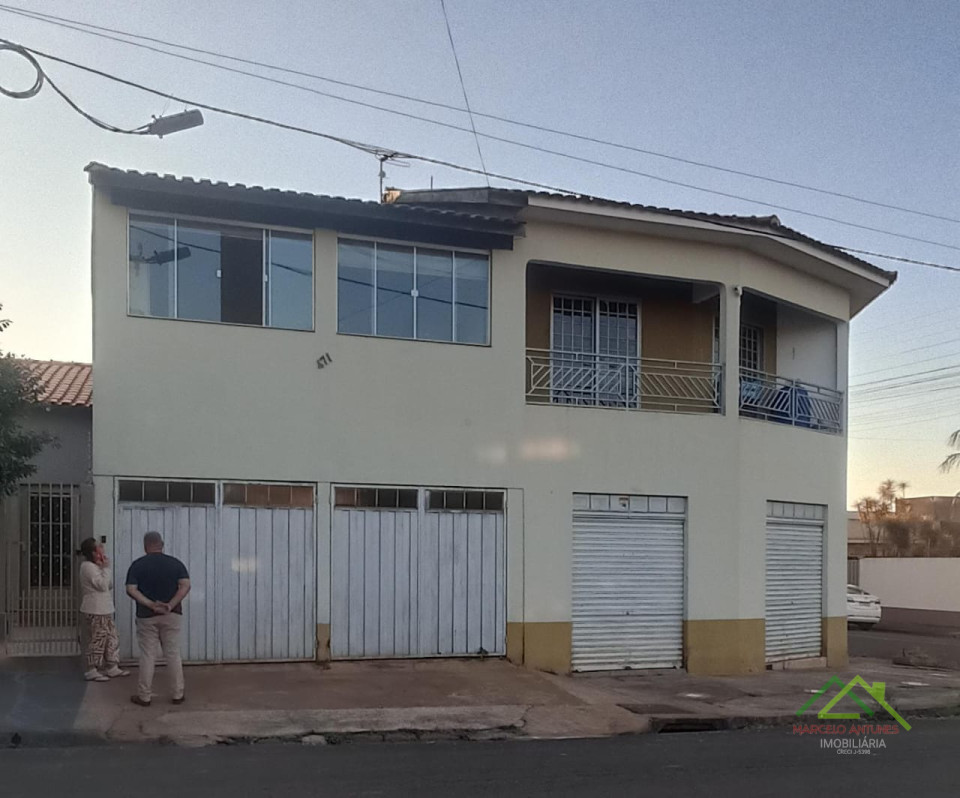 Imagens do imóveis Sobrado com parte comercial, com dependência e casa Jd São Paulo