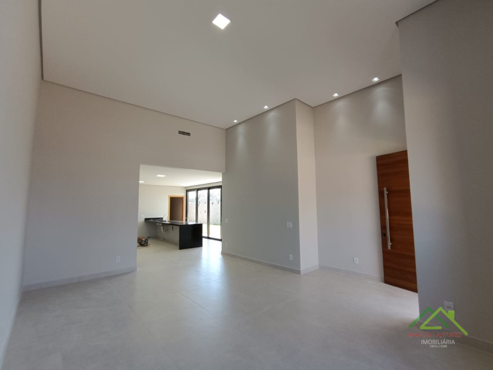 Casa no Condomínio Residencial Bellevie com 3 quartos 1 suíte Imagens do imóveis Casa no Condomínio Residencial Bellevie com 3 quartos 1 suíte