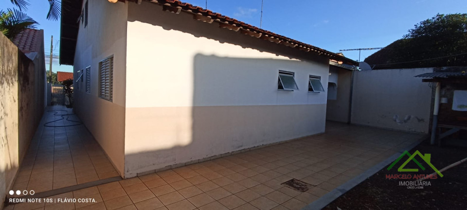 Casa com 4 quartos e 2 suítes Imagens do imóveis Casa com 4 quartos e 2 suítes